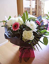 Hand-tied Bouquet; Rose; Lily; Boquet;